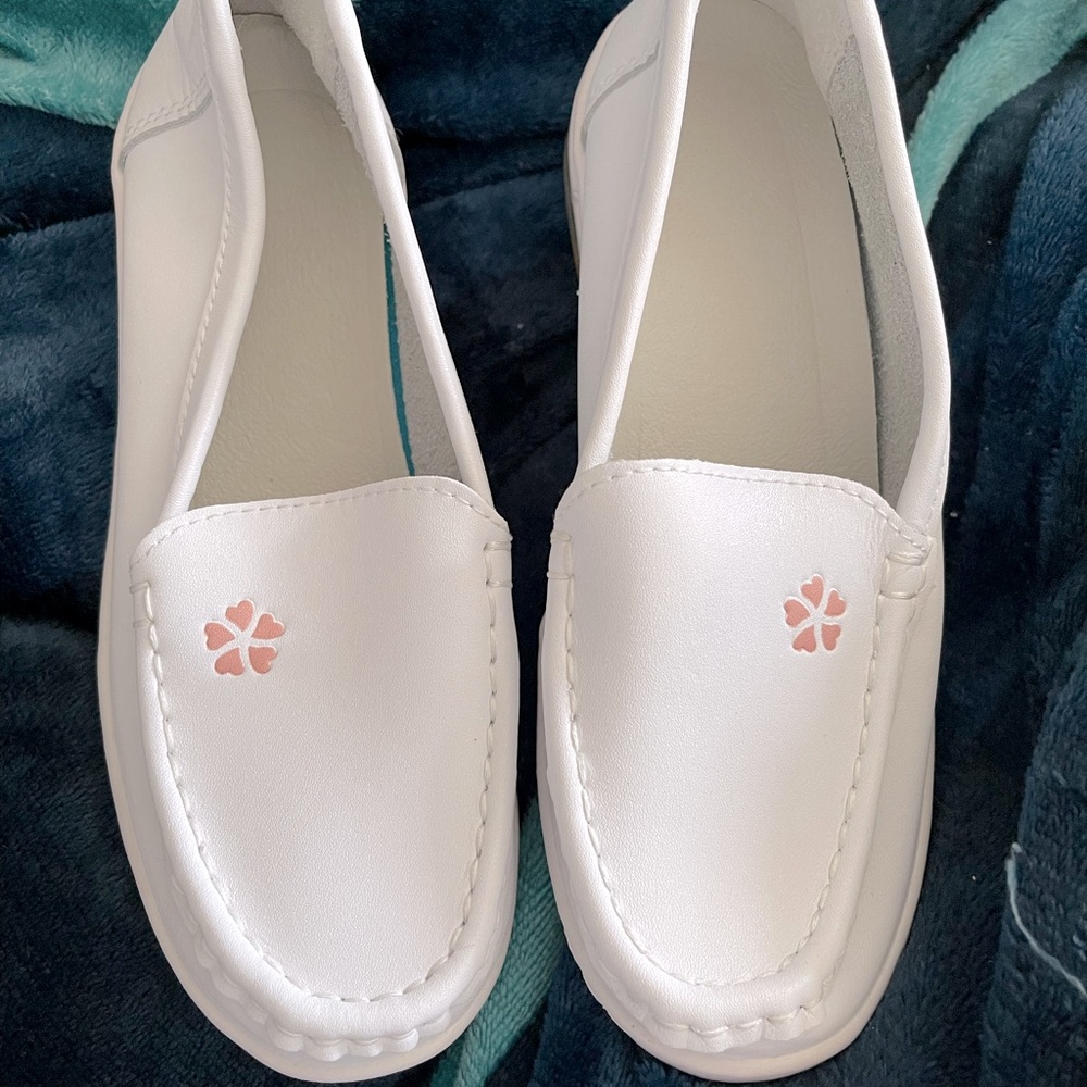 Nurse shoes brand new